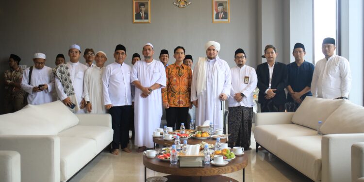 Sekjen Gerindra Agendakan Hadir di Haul Habib Solo bersama Cawapres Gibran