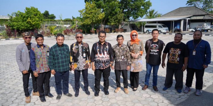 Kunjungi Asrama Haji Balikpapan, Pj Gubernur Kaltim Usul Dibangun Greenhouse