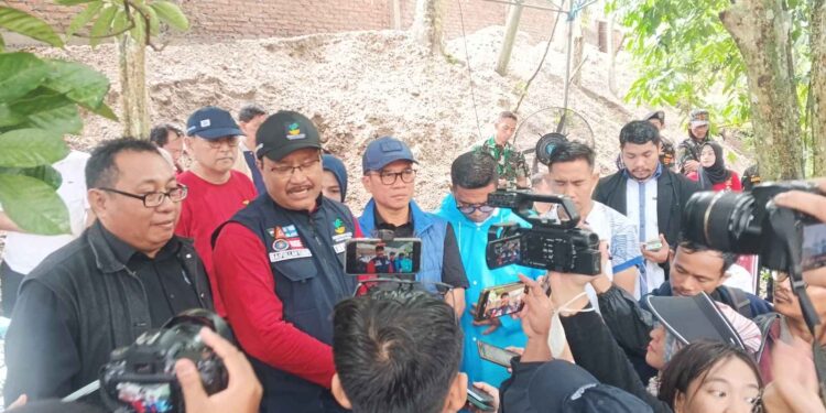 Mensos Gus Ipul: Ketum SMSI Firdaus Yang Membuat Kami Terperangkap Di Sini