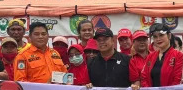 PDI Perjuangan Kalteng Salurkan Bantuan Logistik dan Masker untuk Penanganan Karhutla